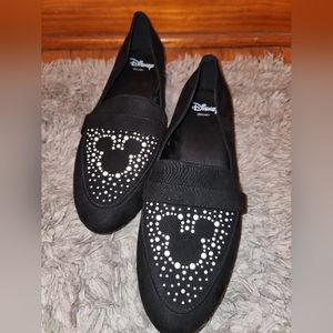 NWOT Torrid Disney Mickey Mouse loafers
